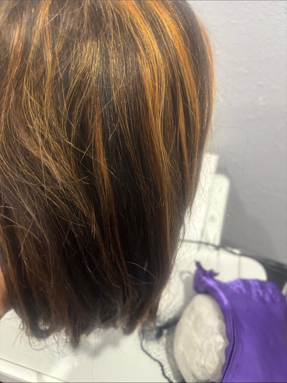 New Women’s Short Black Wig with Honey Blonde Highlights 100% human - Picture 9 of 9